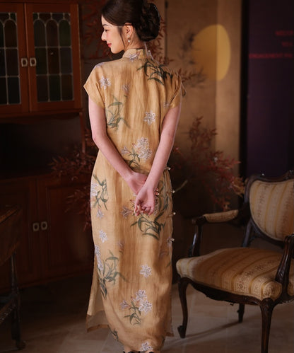 Zinnoberrotes Zweig-Cheongsam