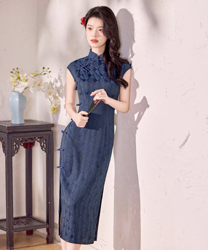 Midnight Lattice Cheongsam