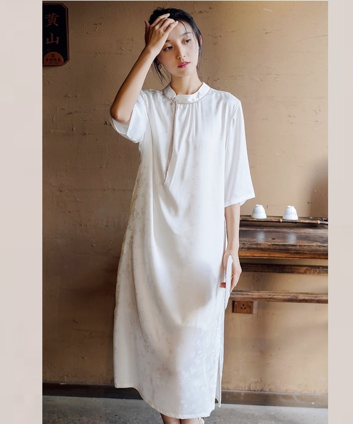 Cloud Whisper Cheongsam Dress