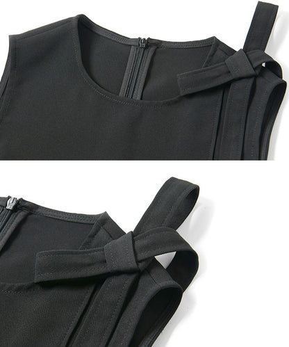 Sleeveless Short Black Dress with Flowy Ribbon