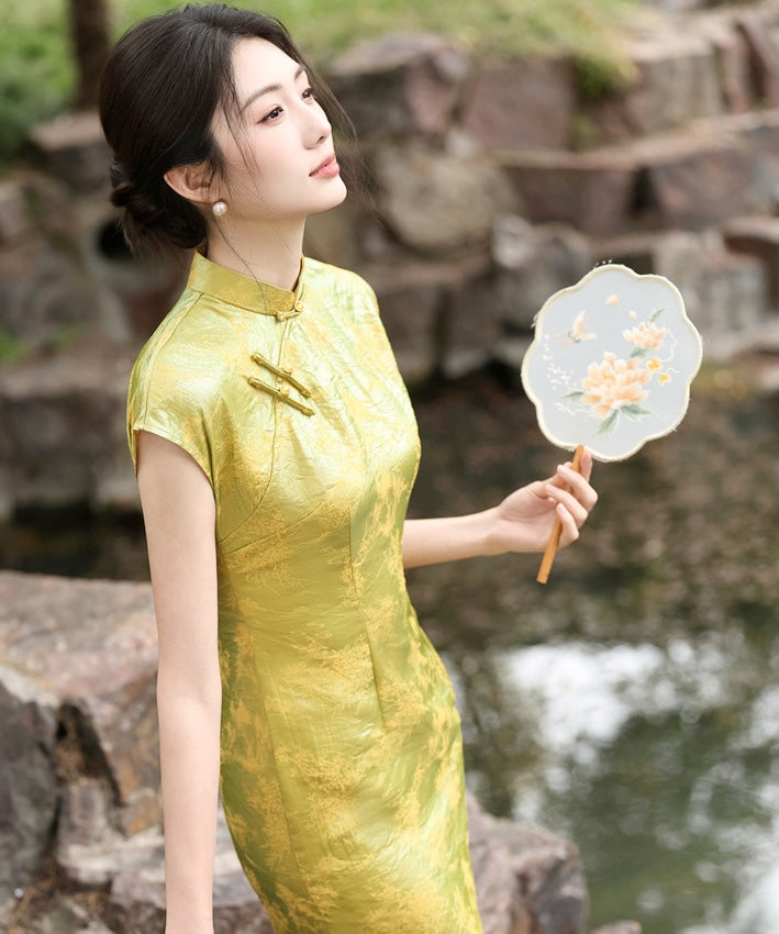 Lady Aurelia Jade Cheongsam