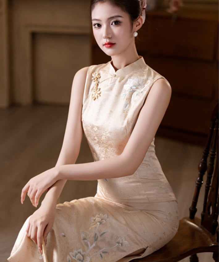 Grüner Jade-Mosaik-Cheongsam