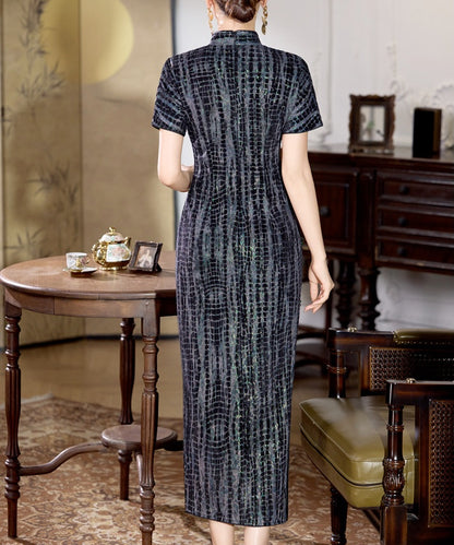 Celestial Emerald Glow Cheongsam