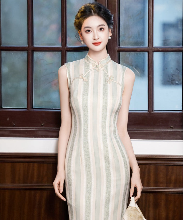 Verdant Line Cheongsam