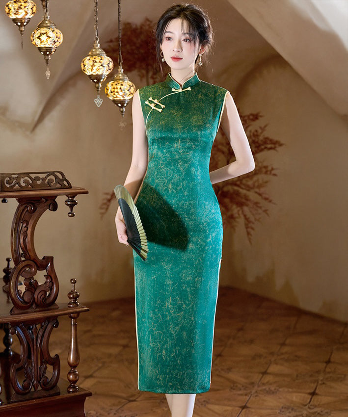Royal Emerald Cheongsam