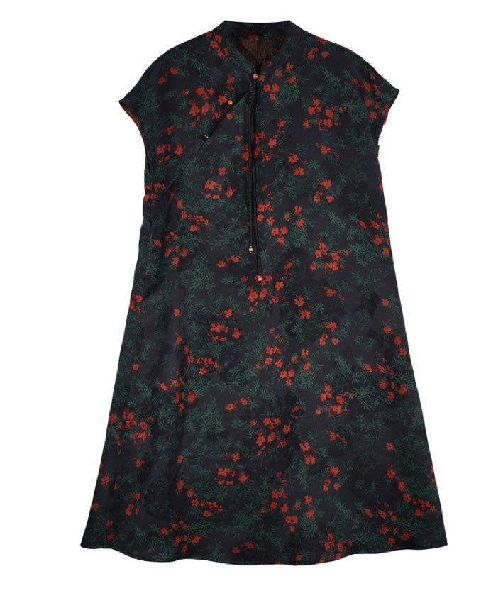 Noir Blossom Silk Cheongsam
