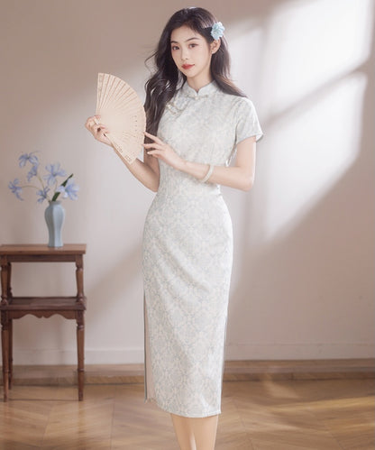 Lady Elowen Porcelain Cheongsam