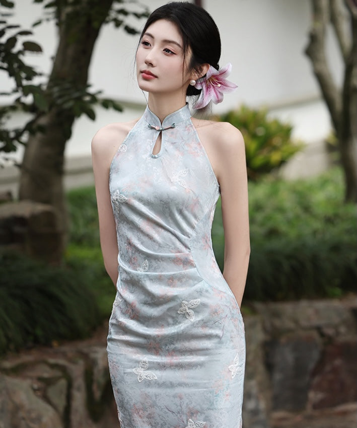 Cheongsam con scollo all'americana color oliva