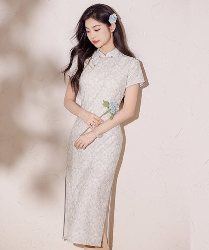 Lady Elowen Porcelain Cheongsam