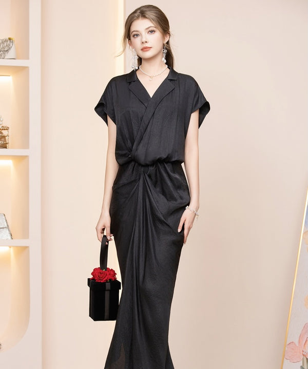 Lady Noir Drape Cheongsam