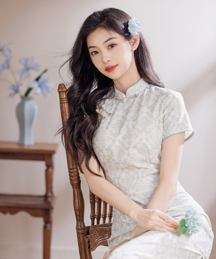 Lady Elowen Porcelain Cheongsam