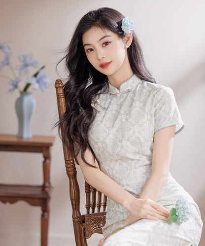 Lady Elowen Porcelain Cheongsam