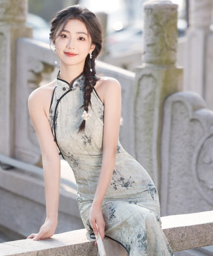Eva Halterneck Cheongsam
