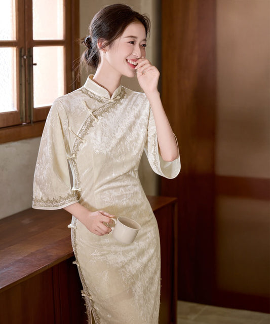 Wenwen Autumn Cheongsam