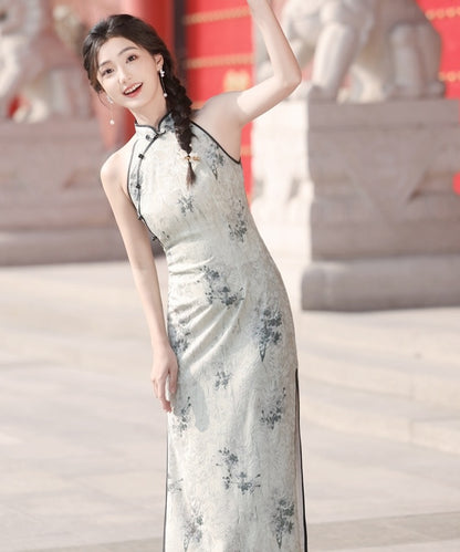 Eva Halterneck Cheongsam