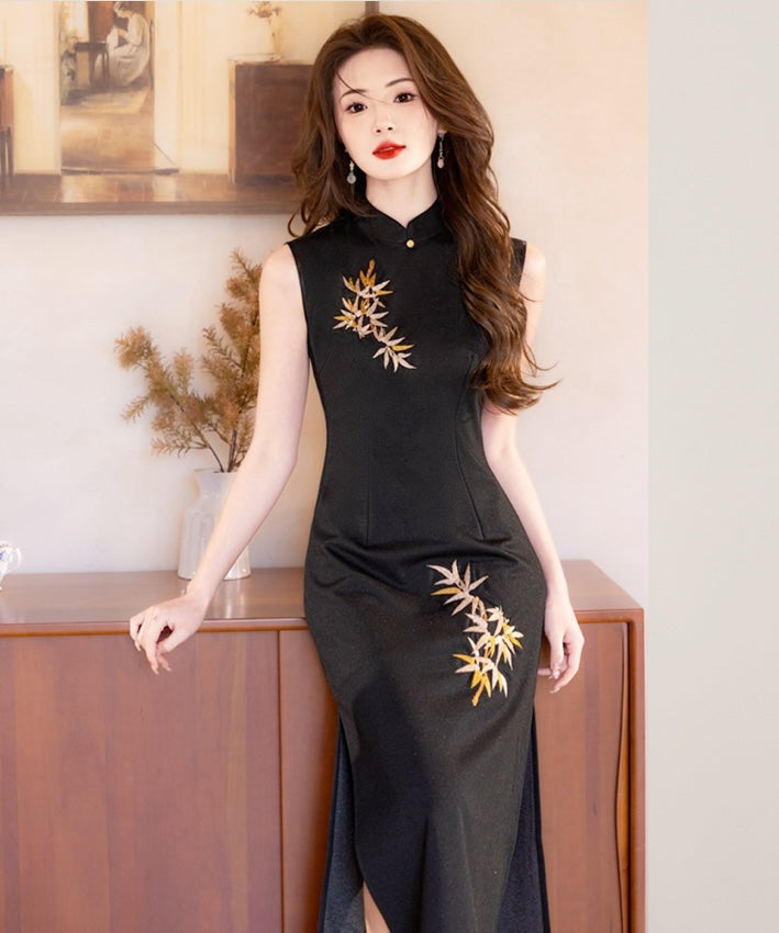 Kala Black Sleeveless Cheongsam