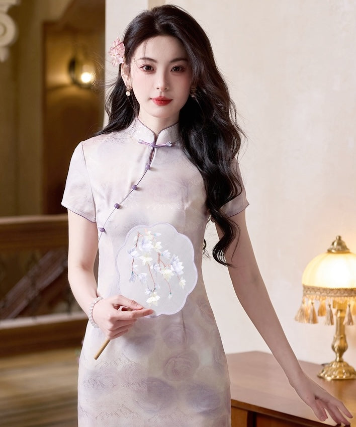 Enci's Mauve Cheongsam