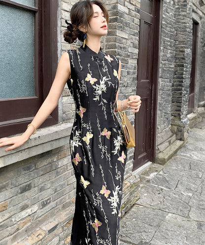 Luna's Embroidery Cheongsam
