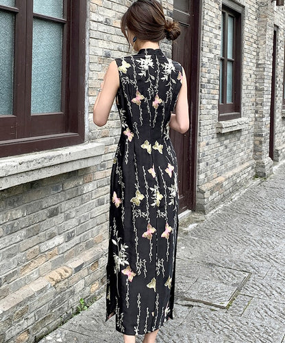 Luna's Embroidery Cheongsam