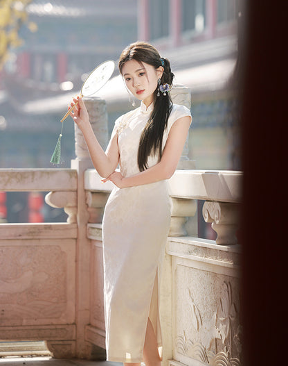 Dora Jacquard Cream Cheongsam