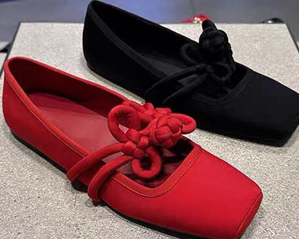 Harmony Knot Flats