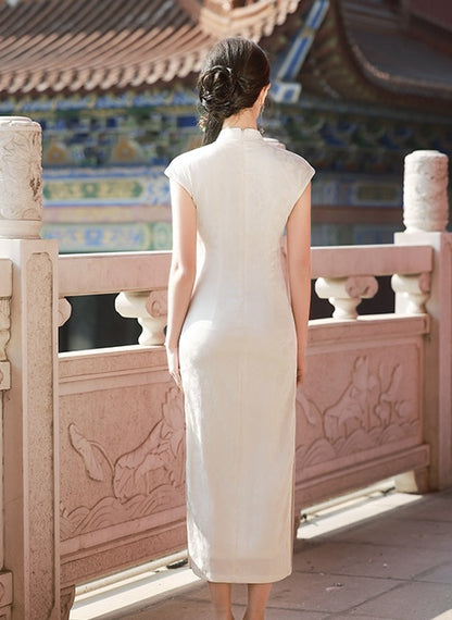 Dora Jacquard Cream Cheongsam